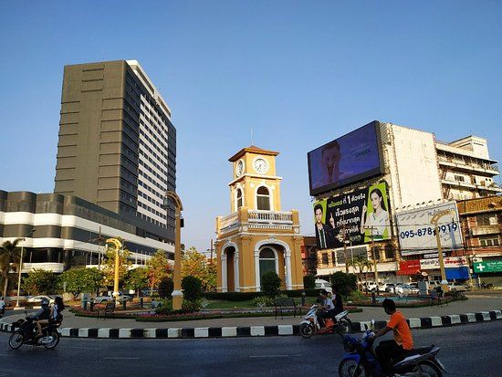 Surin Circle Clock Tower